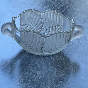 Mikasa Walther W. Germany Frosted Crystal Double Handle Swan Bowl